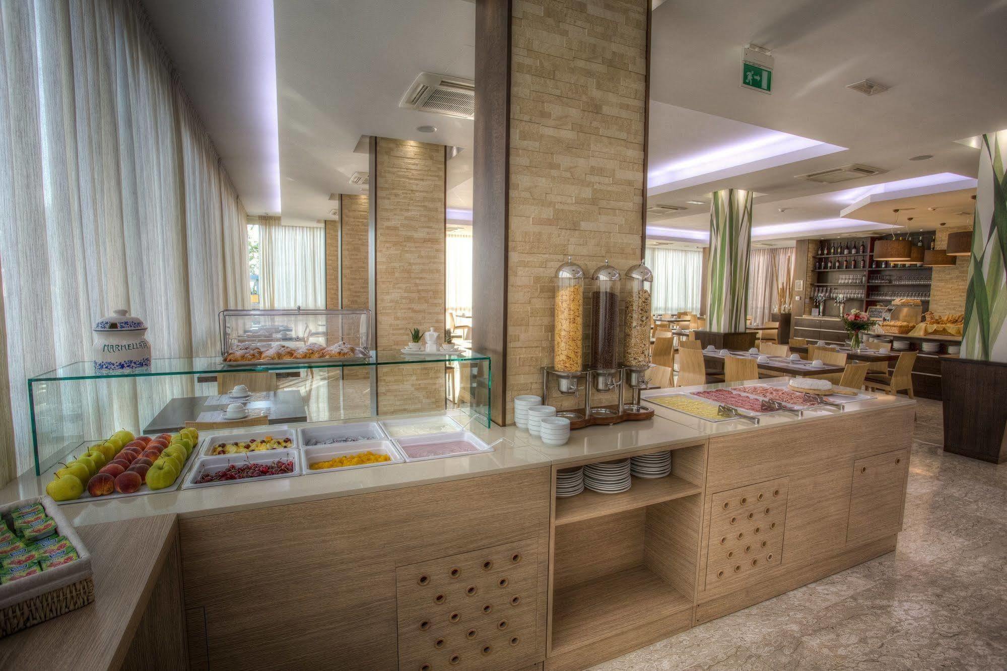 Tabor Hotel