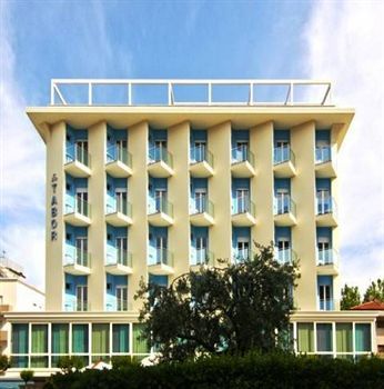 Hotel Tabor 3*